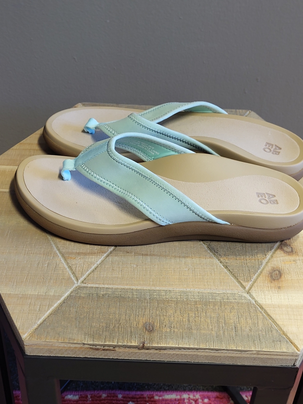 Abeo Mint Green Padded Strap Flip-Flop Sandals